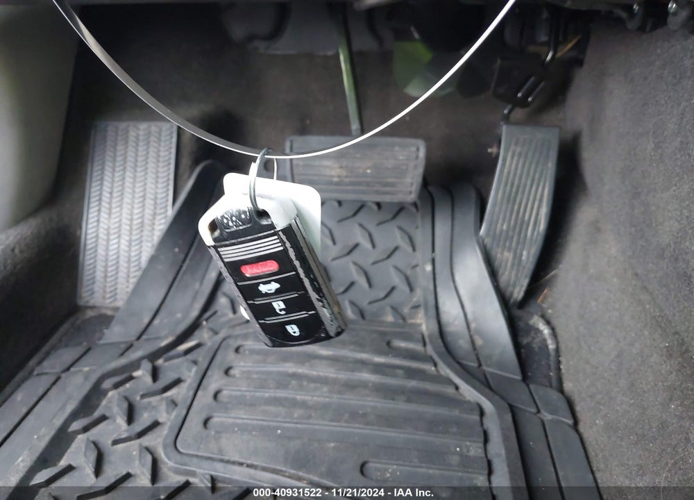 2013 ACURA TL 3.5 VIN: 19UUA8F5XDA012755