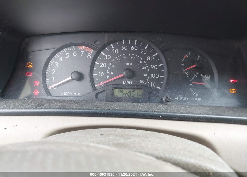 2005 TOYOTA COROLLA CE VIN: 1NXBR32EX5Z524731
