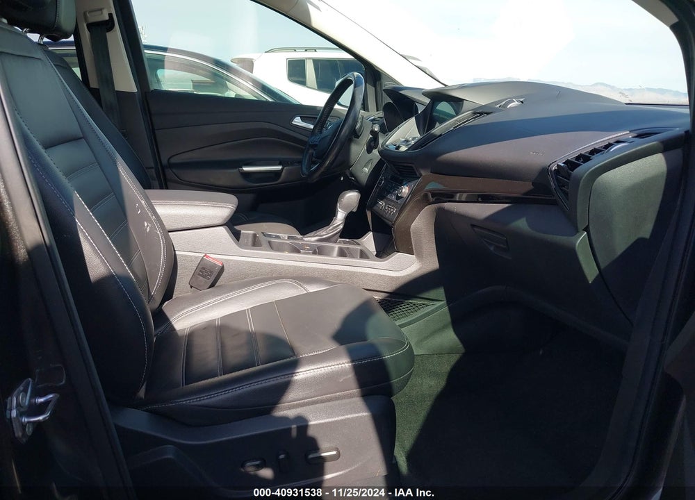 2017 FORD ESCAPE TITANIUM VIN: 1FMCU0J99HUD85315