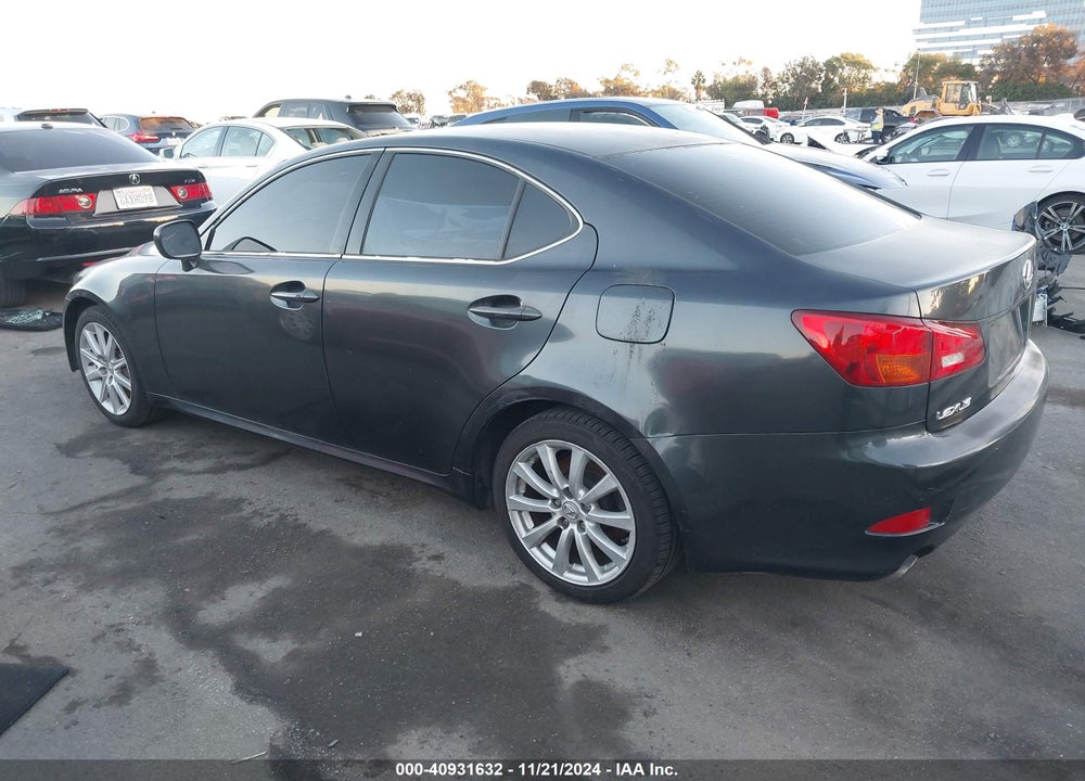 2006 LEXUS IS 350 VIN: JTHBE262462006197