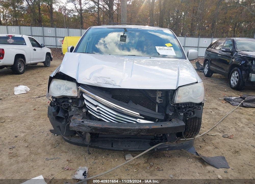 2011 CHRYSLER TOWN & COUNTRY TOURING VIN: 2A4RR5DG7BR703597
