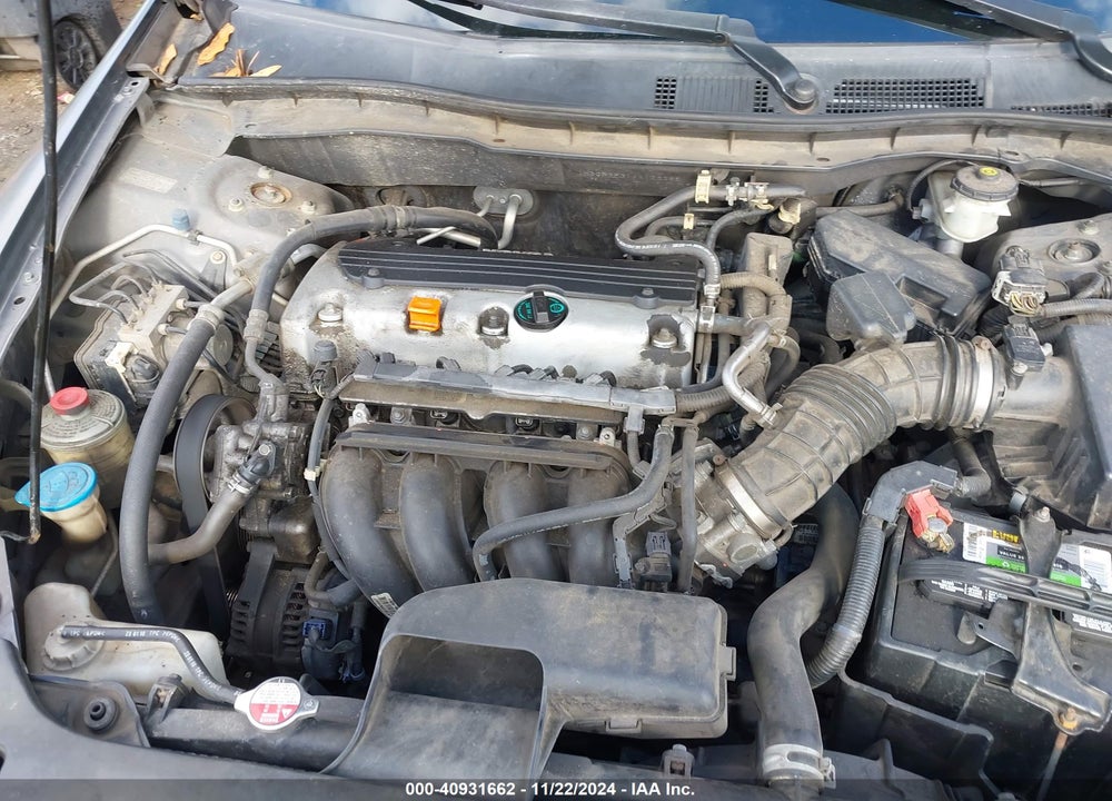 2010 HONDA ACCORD 2.4 LX VIN: 1HGCP2F31AA126385
