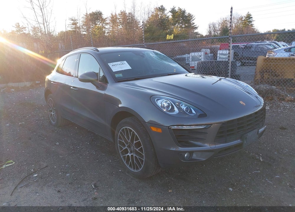 2018 PORSCHE MACAN S VIN: WP1AB2A57JLB30442