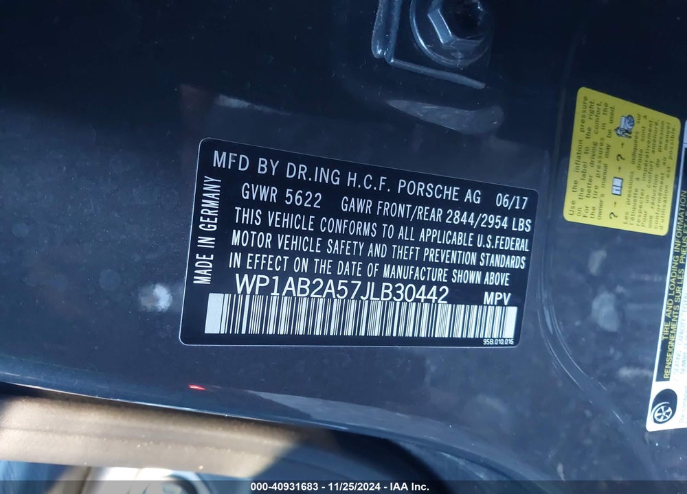 2018 PORSCHE MACAN S VIN: WP1AB2A57JLB30442