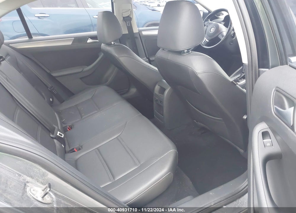 2014 VOLKSWAGEN JETTA 2.0L TDI VIN: 3VWLL7AJ6EM390012