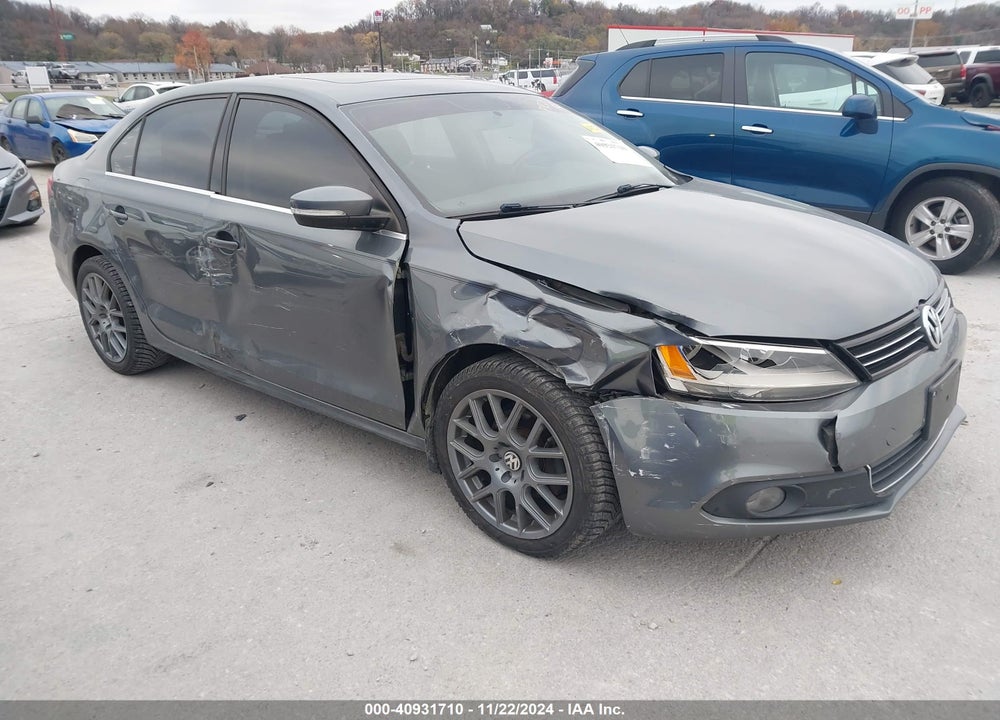 2014 VOLKSWAGEN JETTA 2.0L TDI VIN: 3VWLL7AJ6EM390012