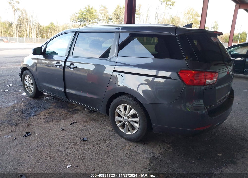 2018 KIA SEDONA LX VIN: KNDMB5C18J6360533