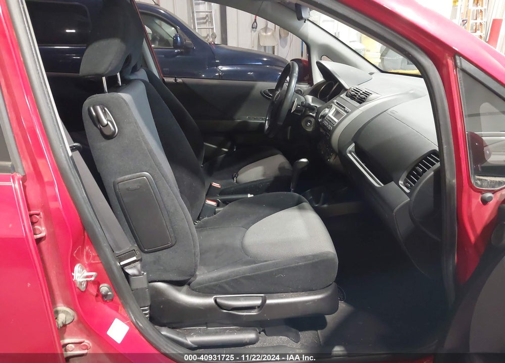 2008 HONDA FIT SPORT VIN: JHMGD38648S030890