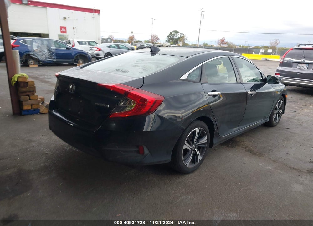 2018 HONDA CIVIC TOURING VIN: JHMFC1F9XJX019188