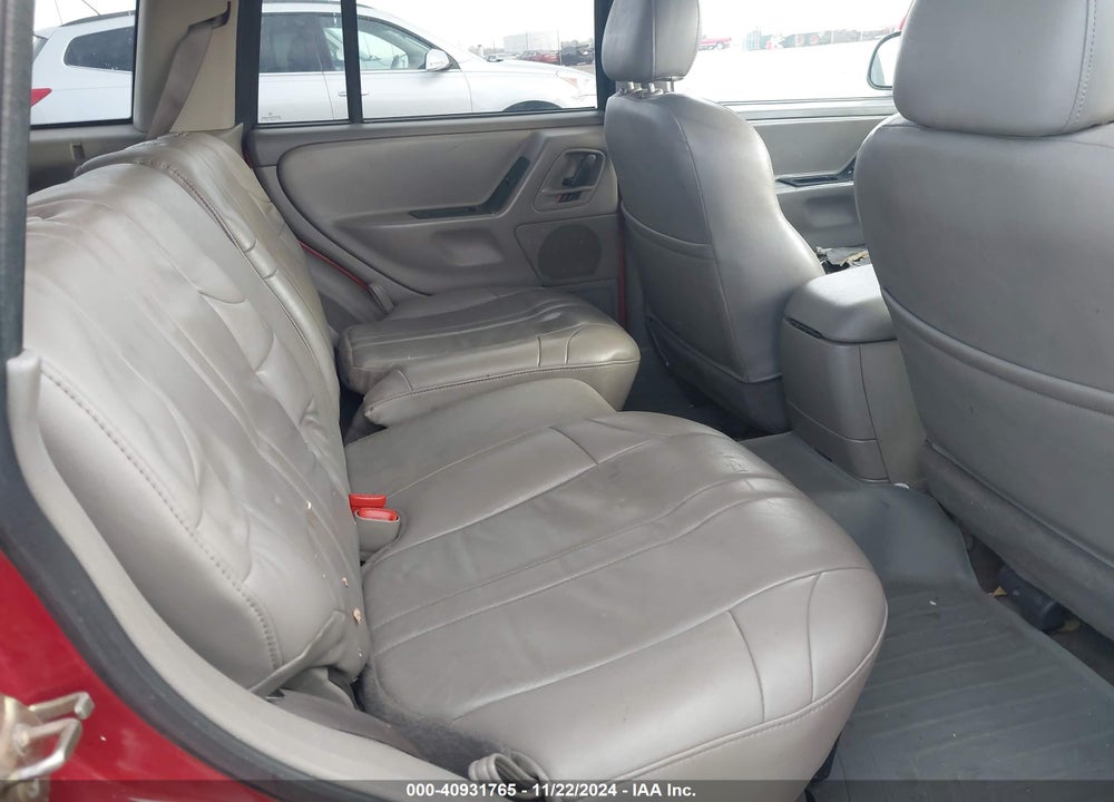 2003 JEEP GRAND CHEROKEE LAREDO VIN: 1J4GW48N83C597092