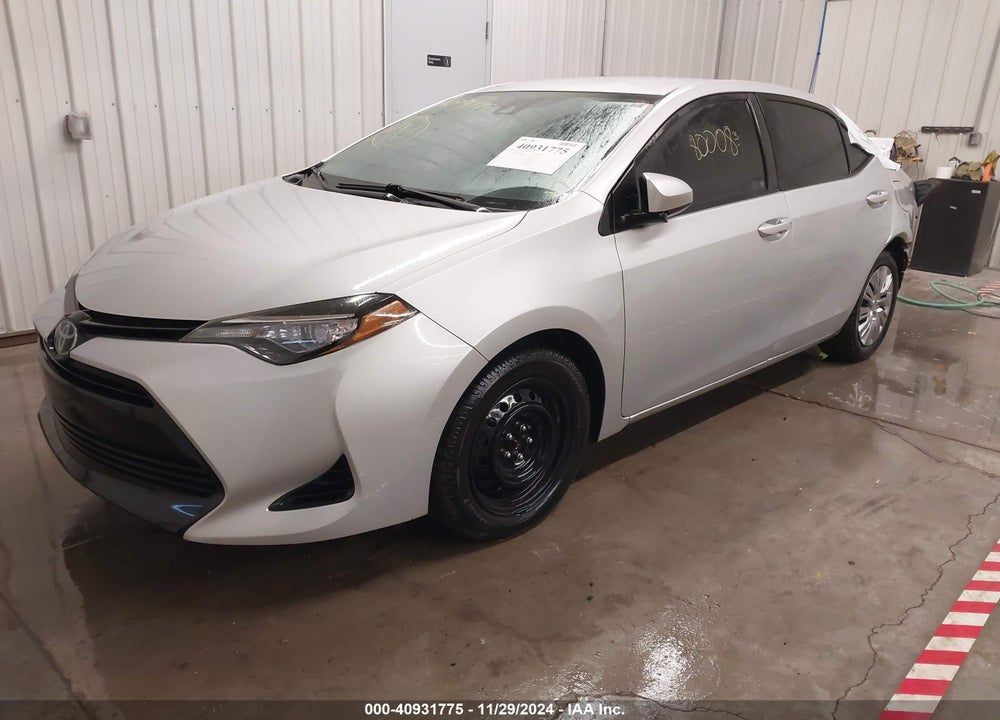 2017 TOYOTA COROLLA LE VIN: 2T1BURHE8HC790098