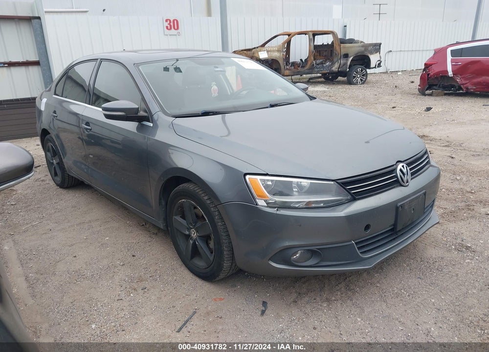 2012 VOLKSWAGEN JETTA 2.0L TDI VIN: 3VWLL7AJ4CM405250