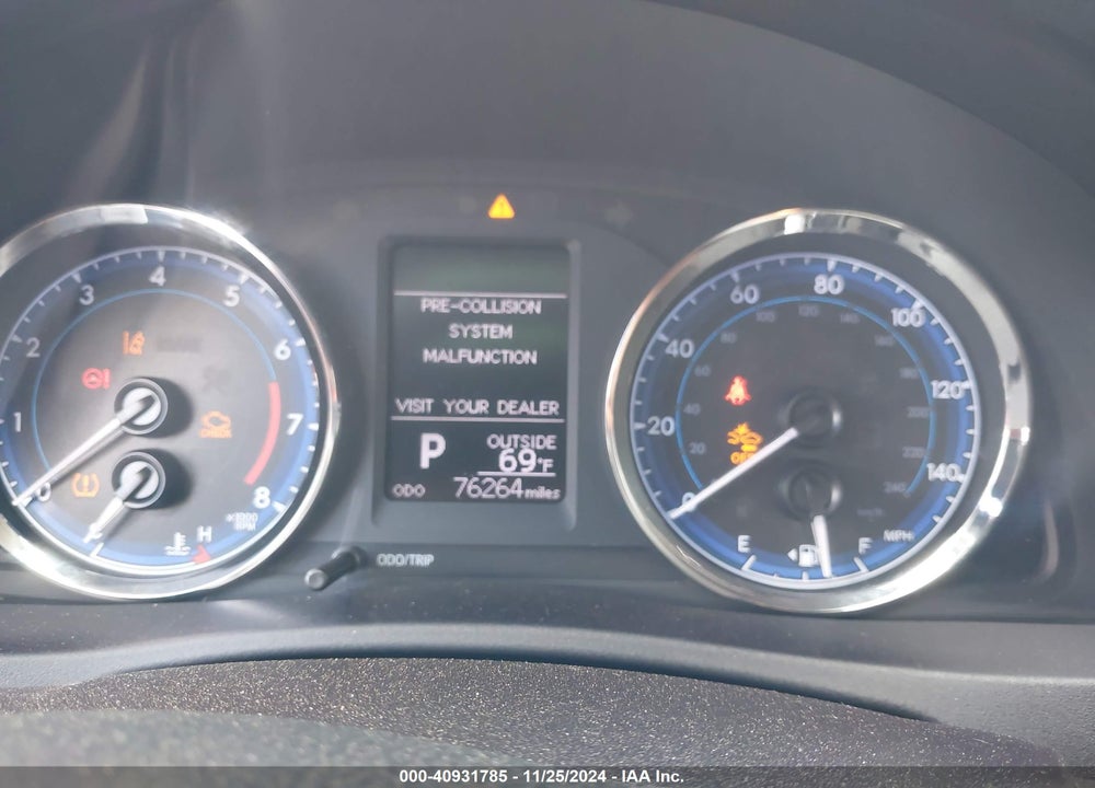 2019 TOYOTA COROLLA VIN: 2T1BURHE1KC151102