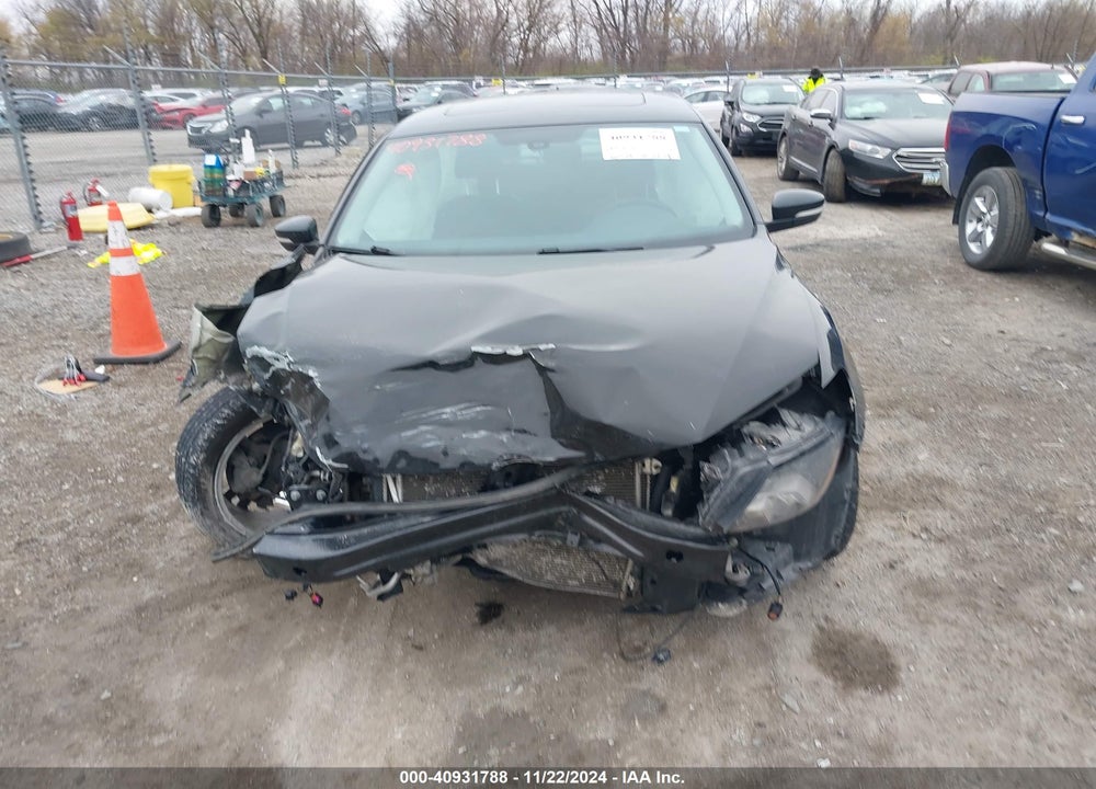2015 VOLKSWAGEN PASSAT VIN: 1VWCM7A31FC117514