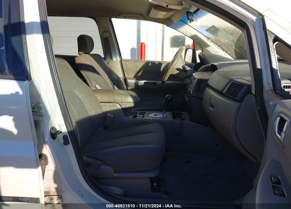 2006 MITSUBISHI ENDEAVOR LS VIN: 4A4MM21S56E043657