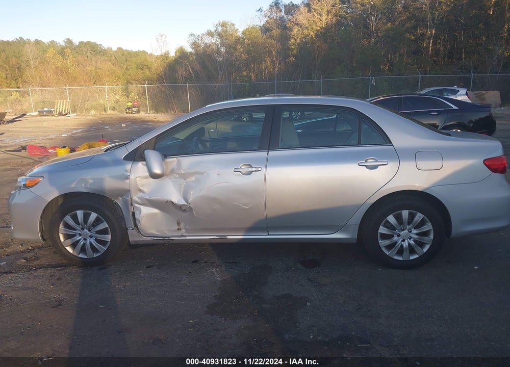 2013 TOYOTA COROLLA LE VIN: 2T1BU4EE7DC106580
