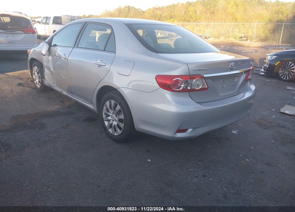2013 TOYOTA COROLLA LE VIN: 2T1BU4EE7DC106580