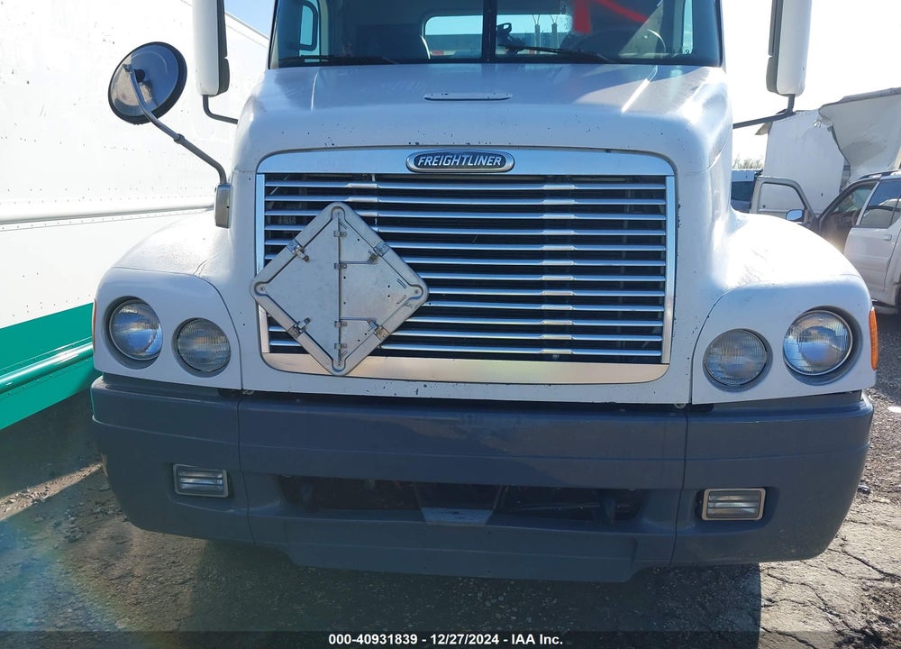 2002 FREIGHTLINER CONVENTIONAL ST112 VIN: 1FUBA8A822PJ88371