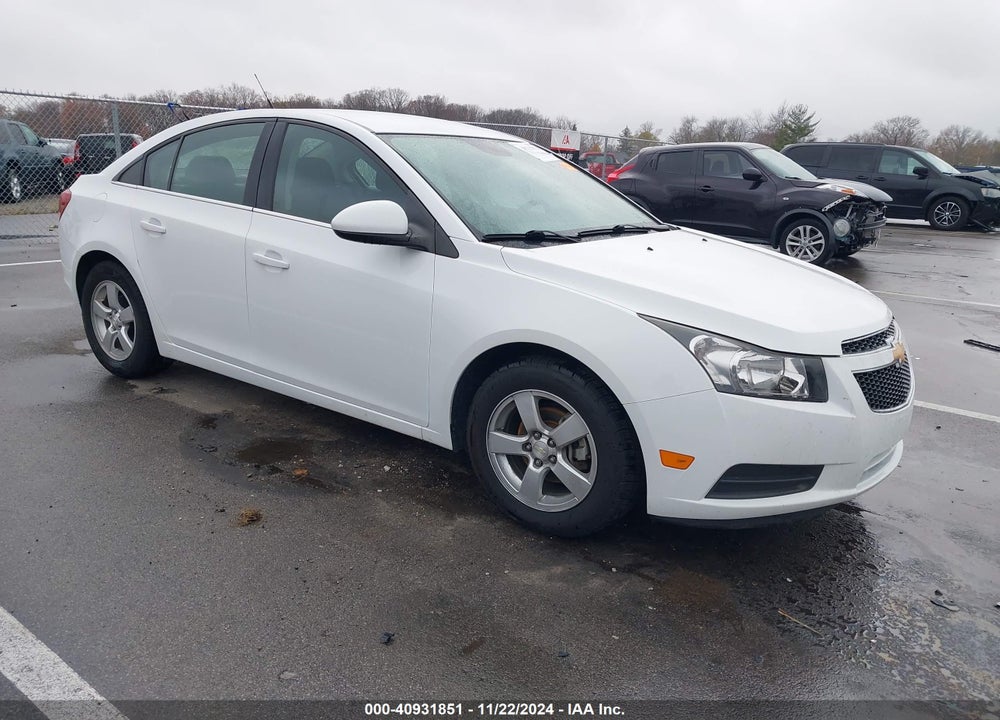 2014 CHEVROLET CRUZE 1LT AUTO VIN: 1G1PC5SB3E7477045
