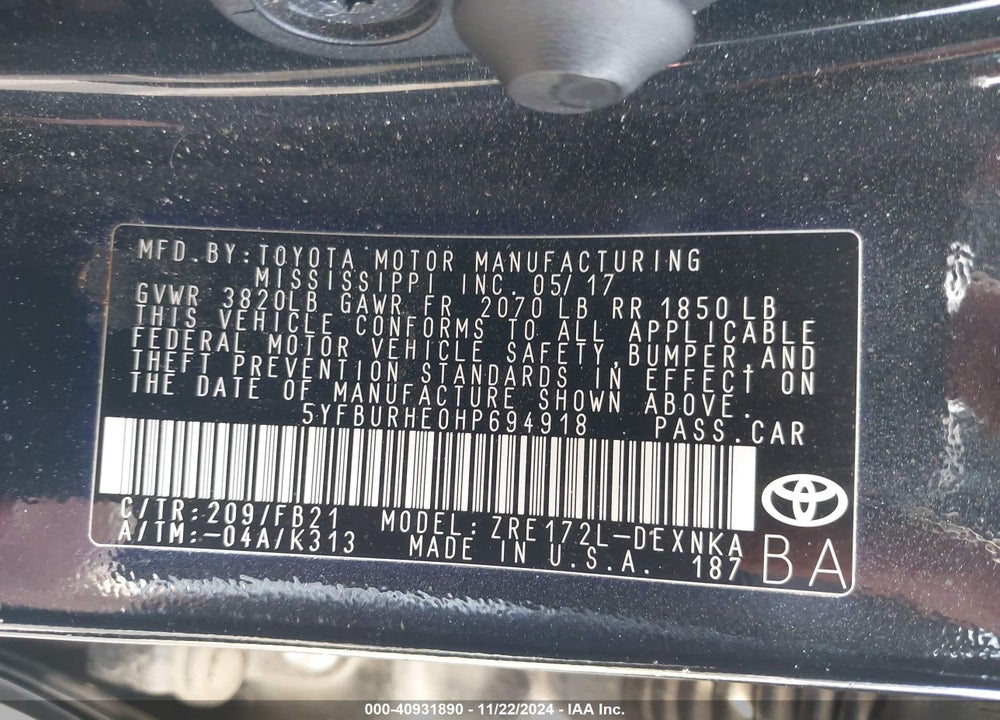 2017 TOYOTA COROLLA LE VIN: 5YFBURHE0HP694918