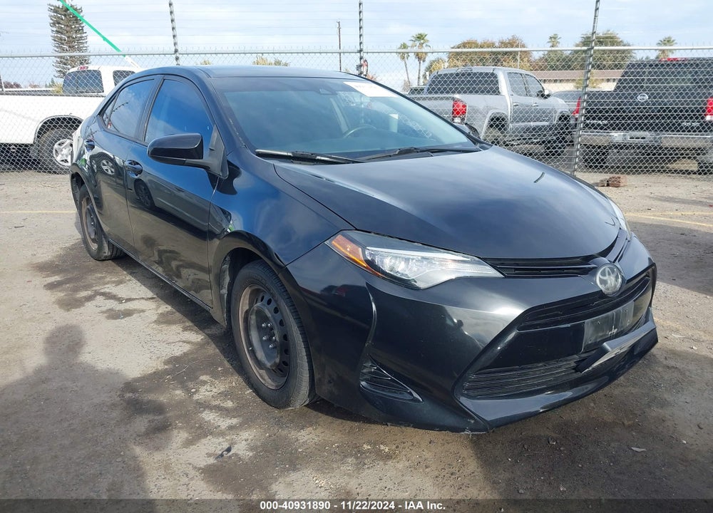 2017 TOYOTA COROLLA LE VIN: 5YFBURHE0HP694918