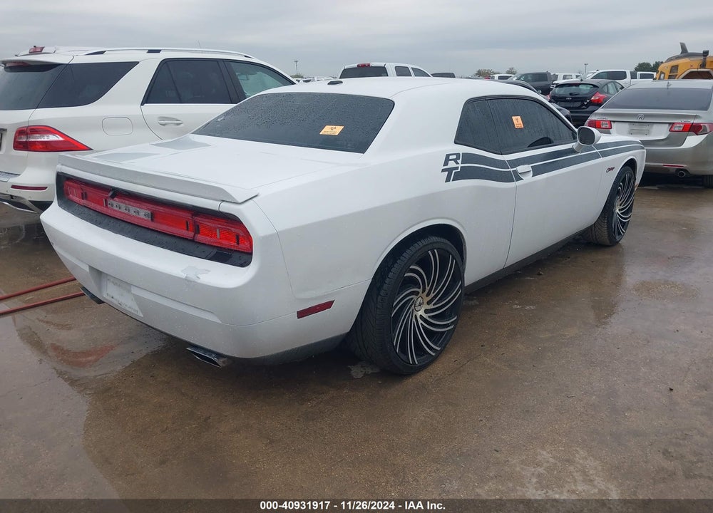 2011 DODGE CHALLENGER R/T VIN: 2B3CJ5DT0BH570639