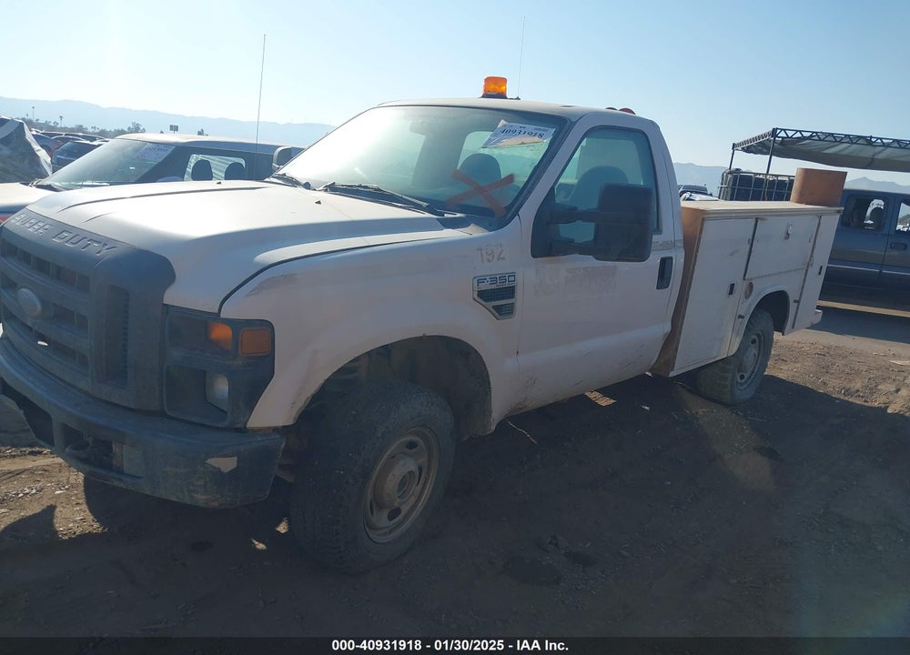2008 FORD F-350 XL/XLT VIN: 1FDWF31578EA79116