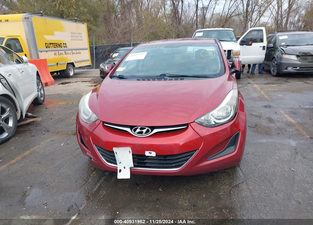 2016 HYUNDAI ELANTRA VIN: 5NPDH4AE9GH770495