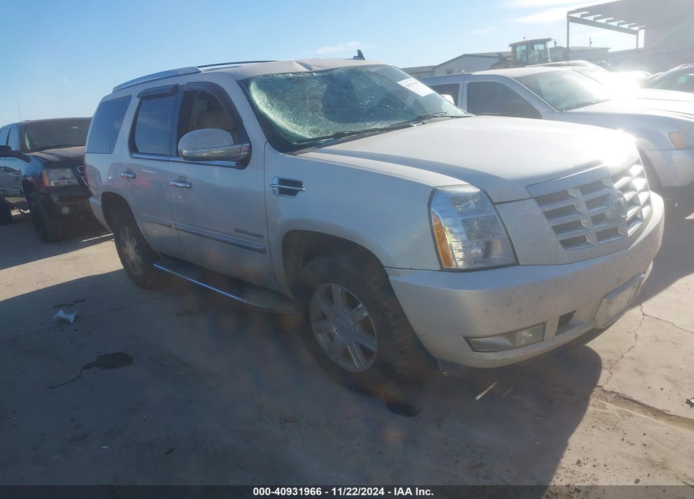 2011 CADILLAC ESCALADE STANDARD VIN: 1GYS3AEF0BR186456
