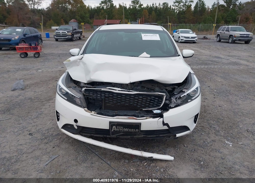 2017 KIA FORTE LX VIN: 3KPFK4A74HE013005
