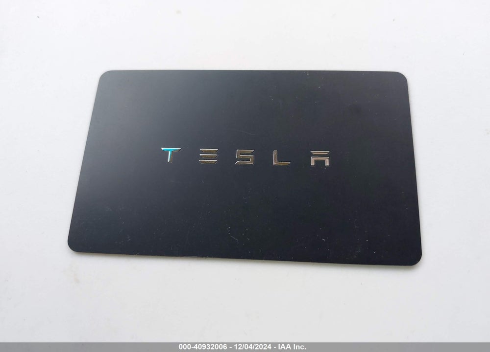 2018 TESLA MODEL 3 LONG RANGE/PERFORMANCE VIN: 5YJ3E1EB0JF130796