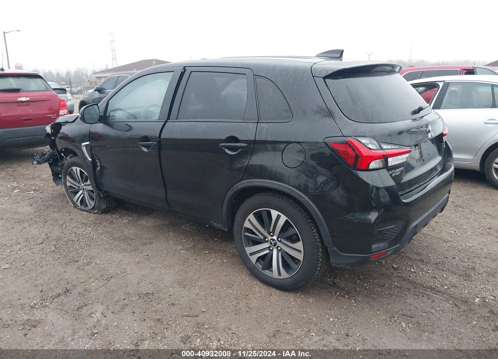 2021 MITSUBISHI OUTLANDER SPORT VIN: JA4ARUAU9MU017732