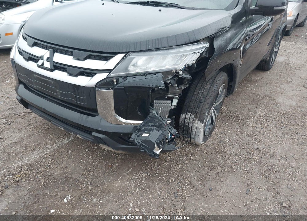 2021 MITSUBISHI OUTLANDER SPORT VIN: JA4ARUAU9MU017732