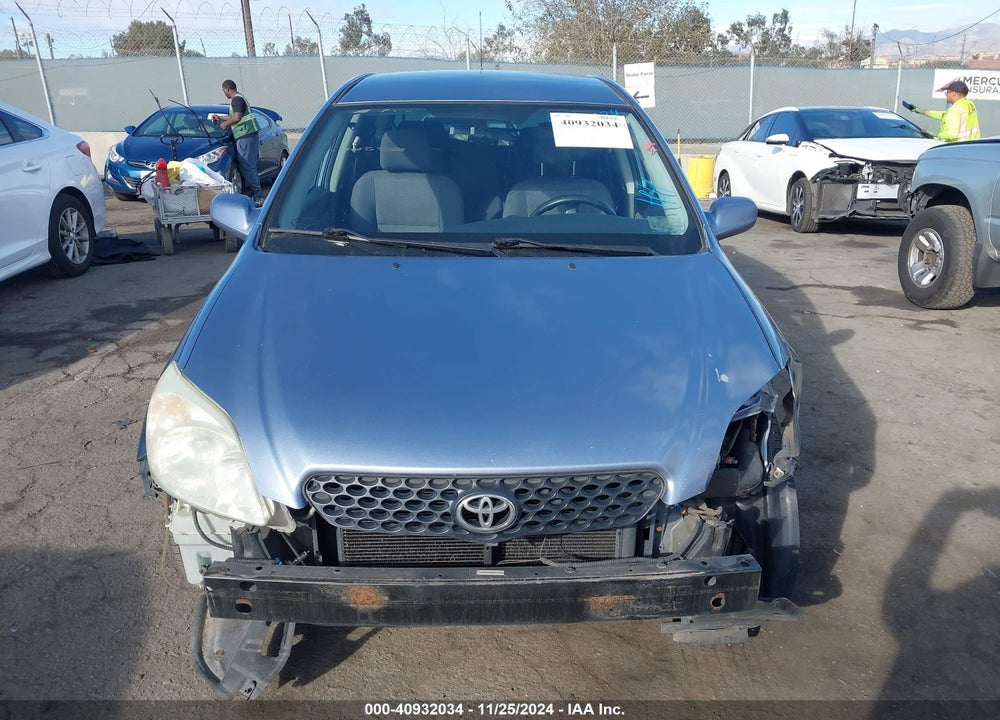 2004 TOYOTA MATRIX/XR VIN: 2T1KR32E54C181035