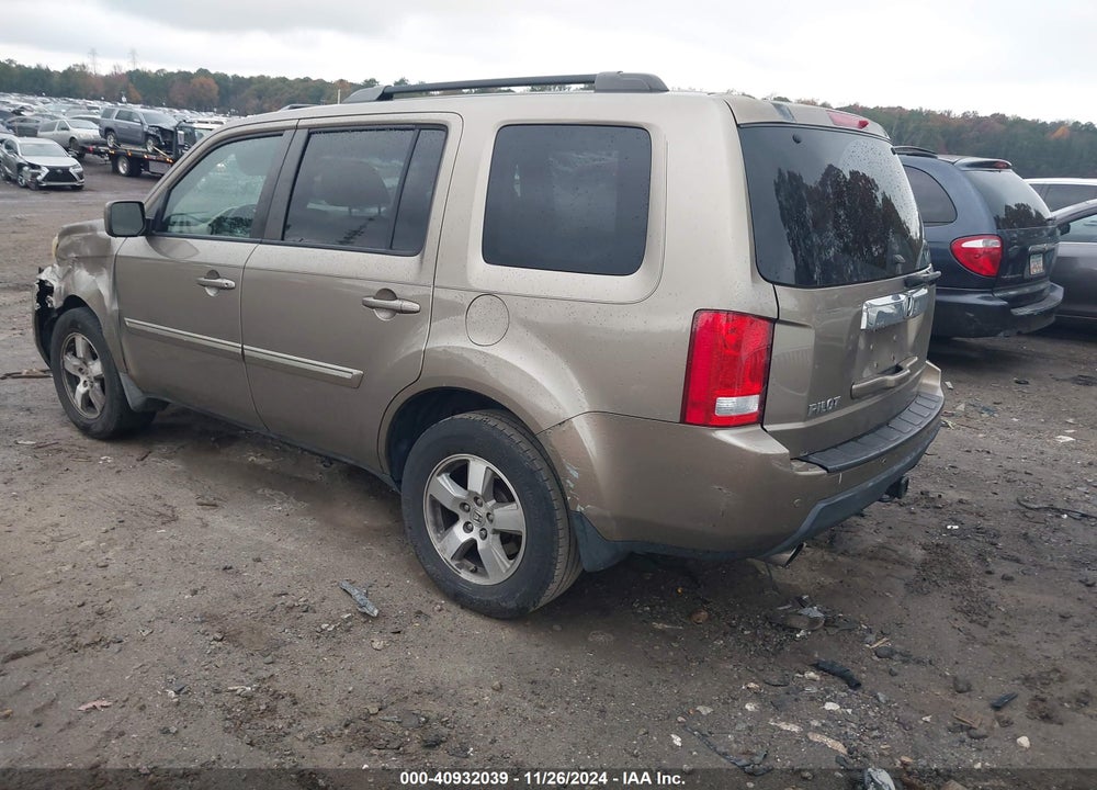 2010 HONDA PILOT EX-L VIN: 5FNYF3H62AB015145