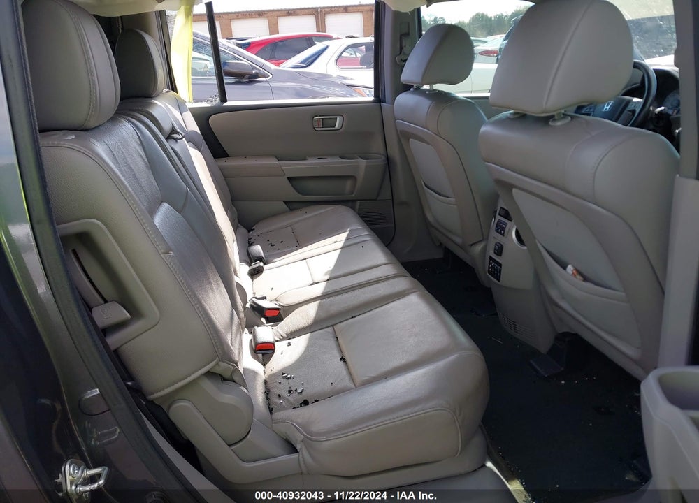 2015 HONDA PILOT EX-L VIN: 5FNYF4H6XFB008196