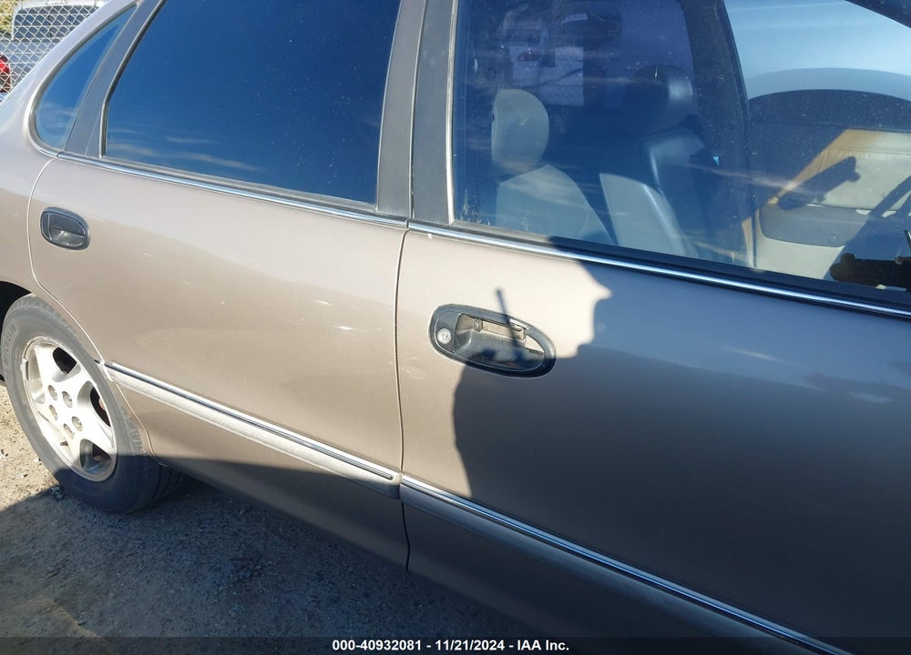 1998 TOYOTA AVALON XLS VIN: 4T1BF18B8WU223838