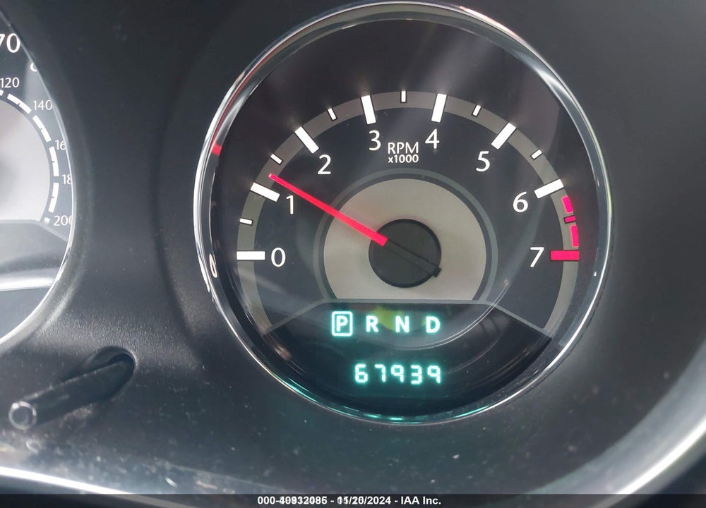 2014 CHRYSLER 200 VIN: 1C3CCBAG5EN179176