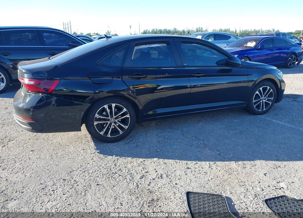 2024 VOLKSWAGEN JETTA 1.5T SPORT VIN: 3VWBM7BU5RM067366