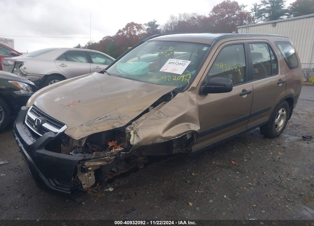 2002 HONDA CR-V LX VIN: JHLRD784X2C042529