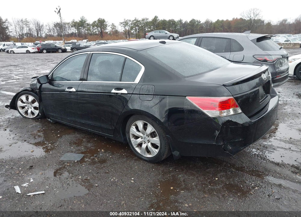 2008 HONDA ACCORD VIN: 1HGCP36808A018674