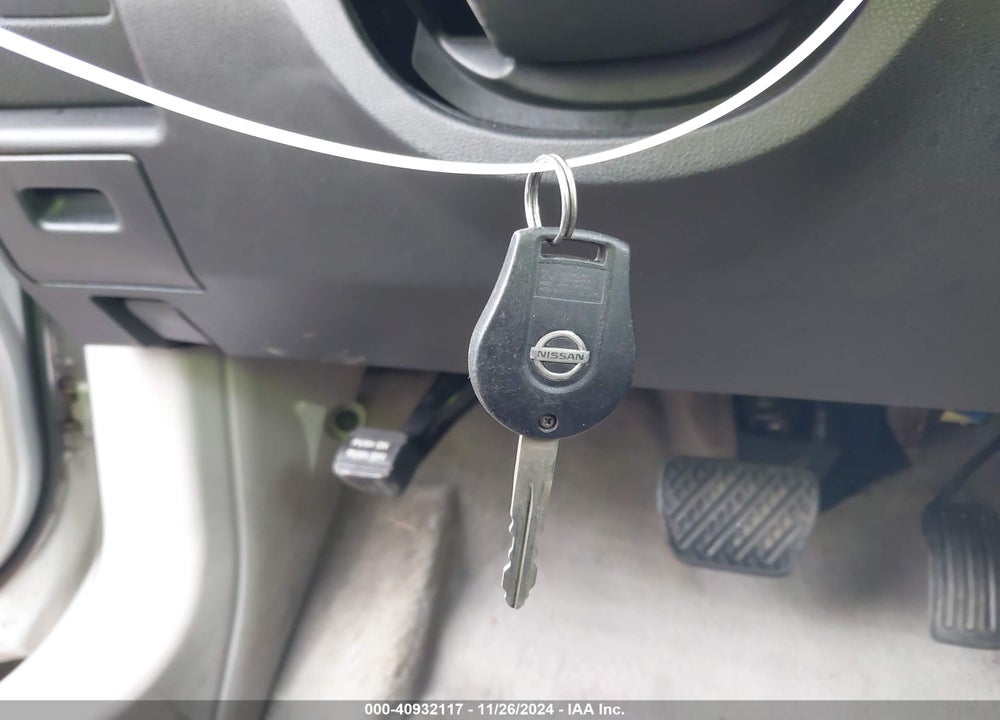2011 NISSAN ROGUE S VIN: JN8AS5MV7BW252379
