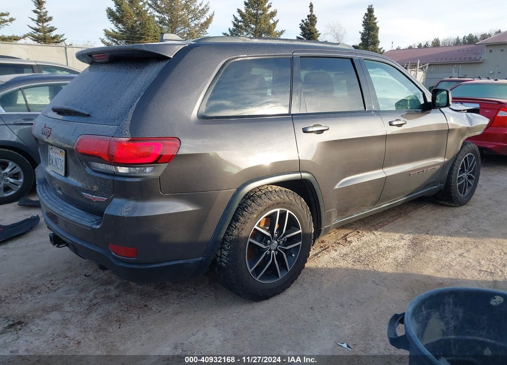 2018 JEEP GRAND CHEROKEE TRAILHAWK 4X4 VIN: 1C4RJFLG1JC505593