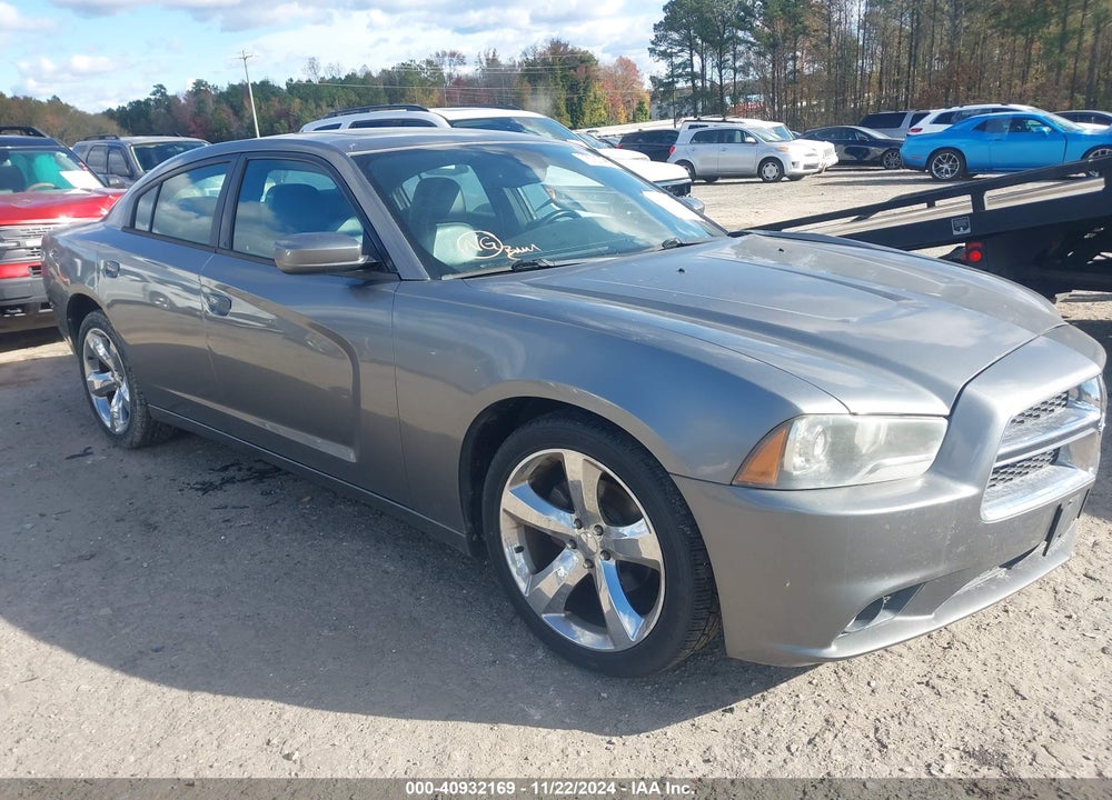 2011 DODGE CHARGER VIN: 2B3CL3CG5BH584135