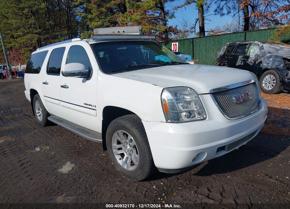 2007 GMC YUKON XL 1500 DENALI VIN: 1GKFK66857J283122