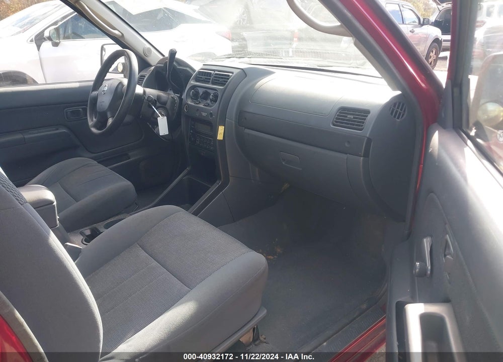 2002 NISSAN FRONTIER XE VIN: 1N6DD26S22C372383