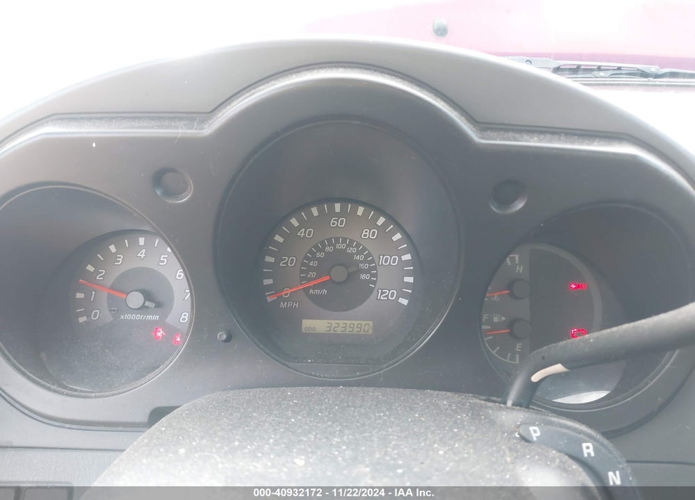 2002 NISSAN FRONTIER XE VIN: 1N6DD26S22C372383