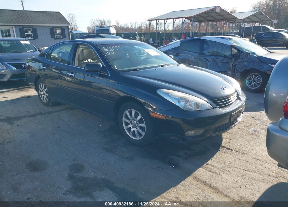 2002 LEXUS ES 300 VIN: JTHBF30G425024280