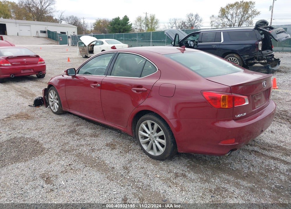 2009 LEXUS IS 250 VIN: JTHCK262595030136