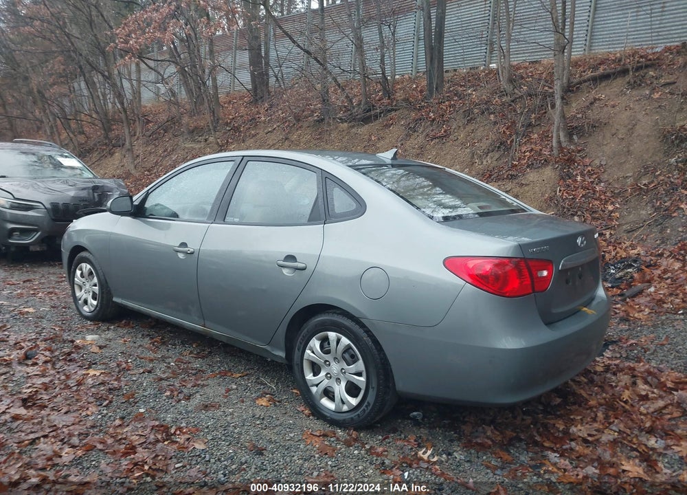 2010 HYUNDAI ELANTRA GLS VIN: KMHDU4AD3AU086179